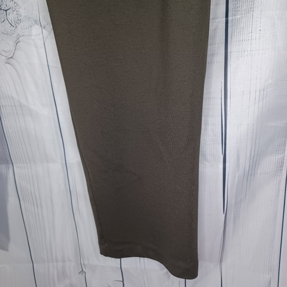 Eileen Fisher Dark Green pull-on pants - Picture 4 of 10
